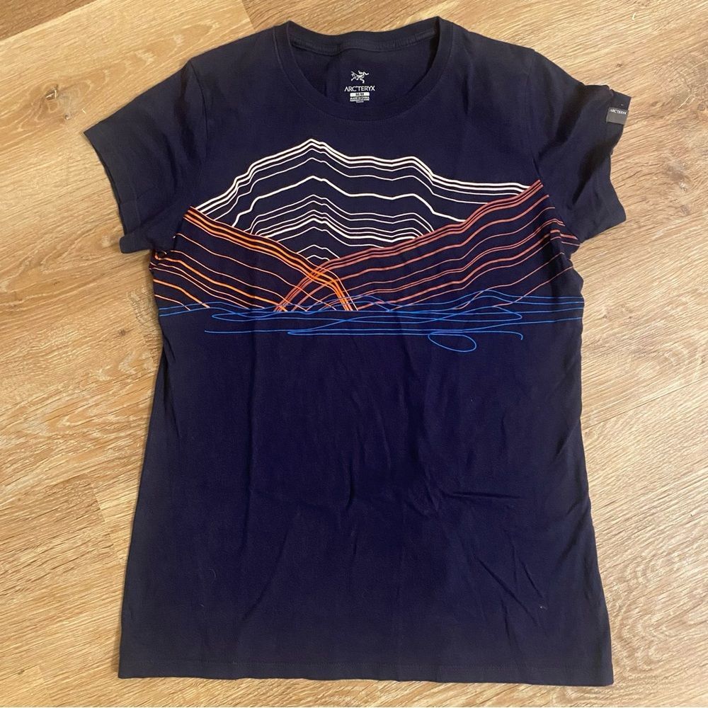 Arc'teryx Women's Navy Graphic Mountain T-Shirt